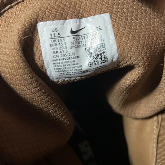 Men’s Nike boot - Picture 4 of 4